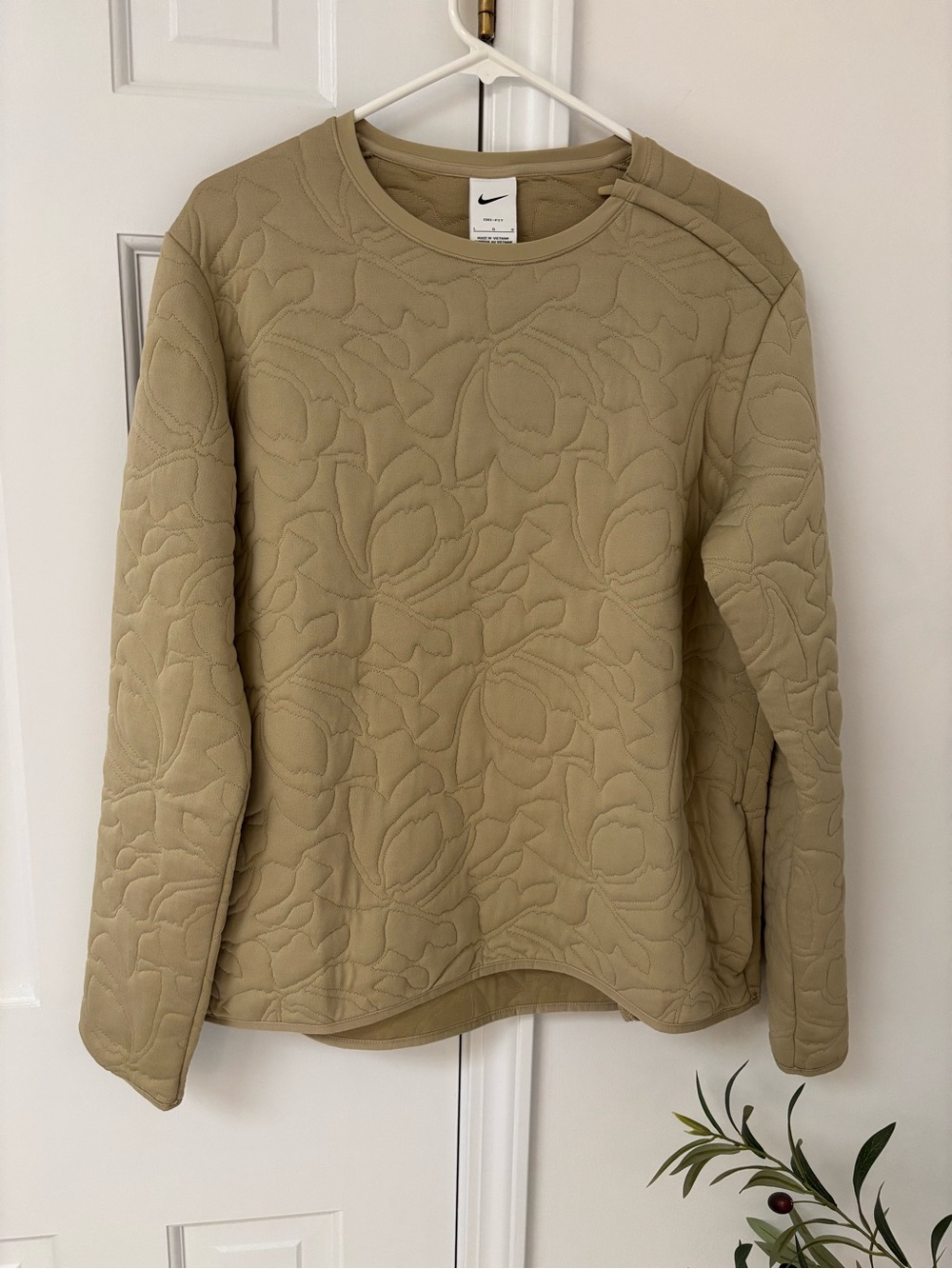 Nike Floral Jacquard Crewneck Sweatshirt Gold Large